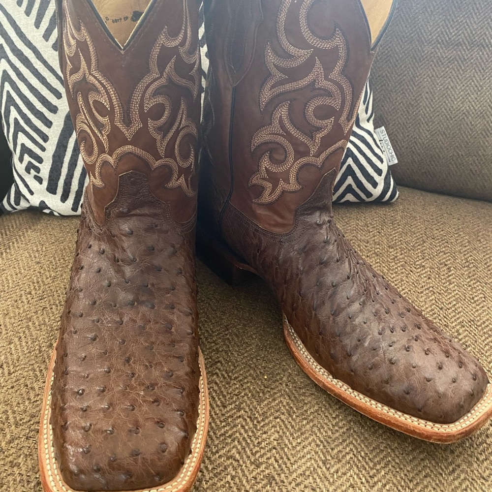 Men’s Justin boots~Full quill Ostrich~ western inspired stitching~Size 14D